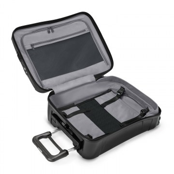 briggs-&-riley-torq-carry-on-wide-body-spinner-graphite_3