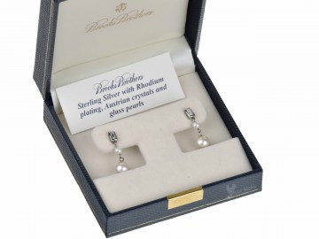 brooks-brothers-cubic-zirconium-double-glass-pearl-drop-earrings_3