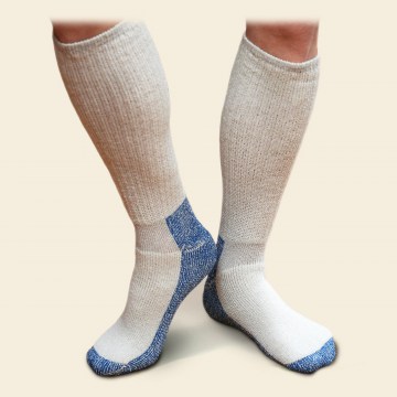maggies-organic-wool-hiking-knee-sock-natural-blue_1