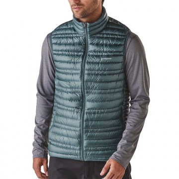 patagonia-ultralight-down-vest-nuvg_2