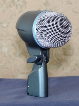 Микрофон с большой диафрагмой SHURE Beta 52A